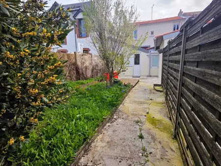 location maison à pornic (44210) : à louer / 68m² pornic