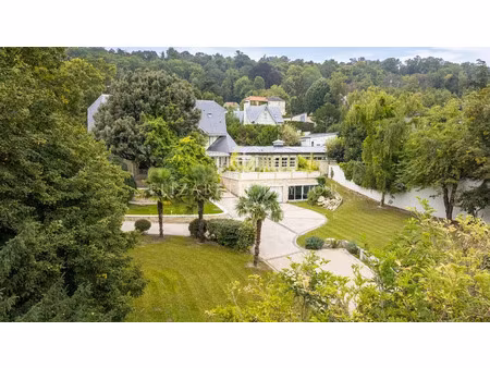 vente propriété 14 pièces 851 m² à bougival (78380)  2 590 000 €