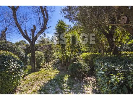 terrain viabilisé au calme