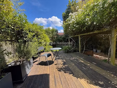 vente maison 6 pièces 111 m² à versailles (78000)  885 000 €