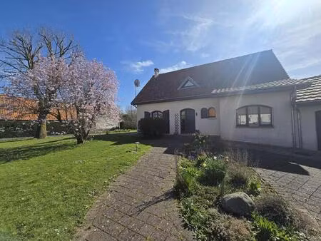 vente maison 7 pièces 145 m² izel-lès-hameau (62690)