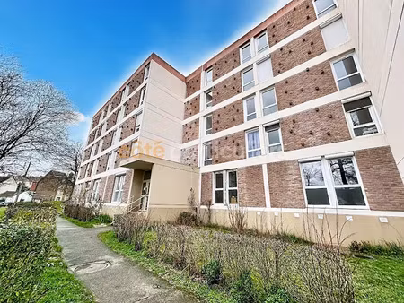 vente appartement 4 pièces 69 m² à saint-pierre-lès-elbeuf (76320)  59 900 €