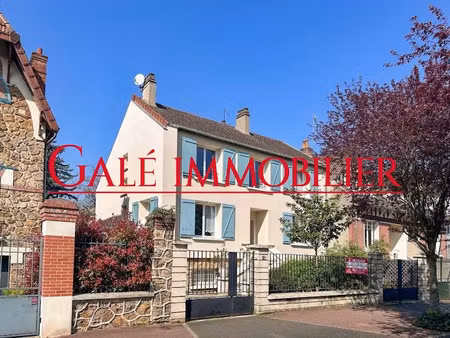 vente maison 7 pièces 180 m² à bourg-la-reine (92340)  1 250 000 €