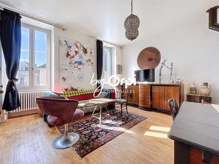 vente maison 4 pièces 150 m² montaigut-en-combraille (63700)