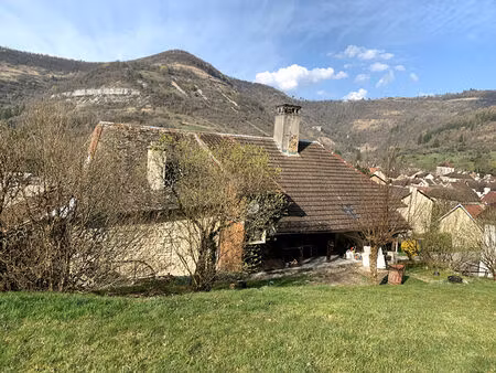 maison à rénover 122m2 - vue dégagée - vuillafans