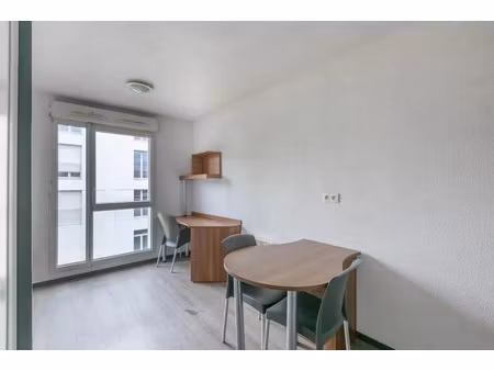 vente appartement 1 pièce 18 m² à bron (69500)  75 000 €