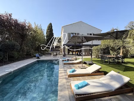 vente propriété 5 pièces 142 m² à la croix-valmer (83420)  2 300 000 €