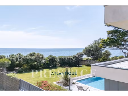 vente maison 7 pièces 256 m² à préfailles (44770)  2 100 000 €
