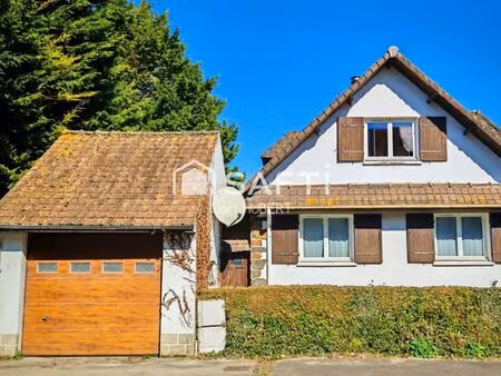 maison avec garage et jardin