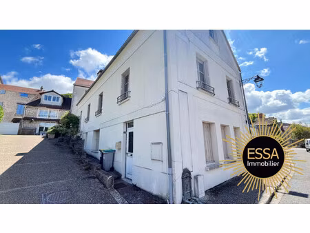 appartement en plein coeur de village