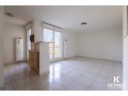 vente appartement 2 pièces 43.69 m² à luzarches (95270)  165 000 €