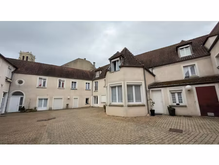 appartement 3 pièces en centre-ville