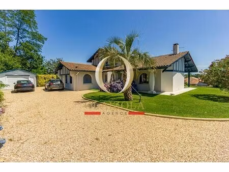 arbonne - splendide maison vue montagnes à quelques minutes des plages basque.