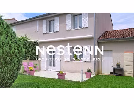 jolie maison lumineuse avec jardin et garage double - 71850 charnay-les-macon