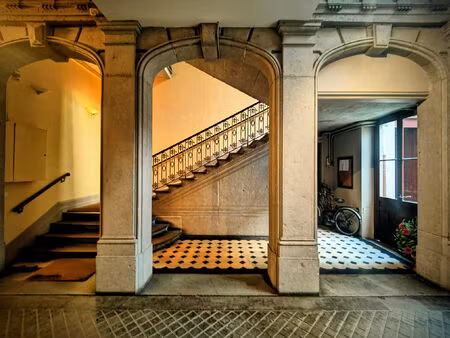 vente appartement 8 pièces 202 m² lyon 6 (69006)