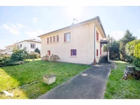 vente maison 5 pièces 130 m² chassieu (69680)