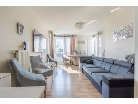 vente appartement 3 pièces 72 m² à dugny (93440)  258 000 €