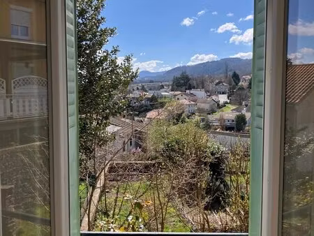 maison de village 3 pièces  sayat