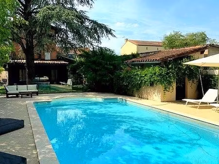 vente divers 10 pièces 363 m² albi (81000)