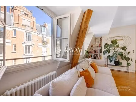 duplex lumineux 113.5 m² – derniers étages avec ascenseur – 3 chambres – paris