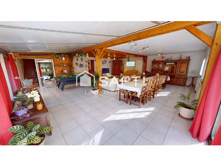 vente maison 9 pièces 254 m² saint-pompain (79160)