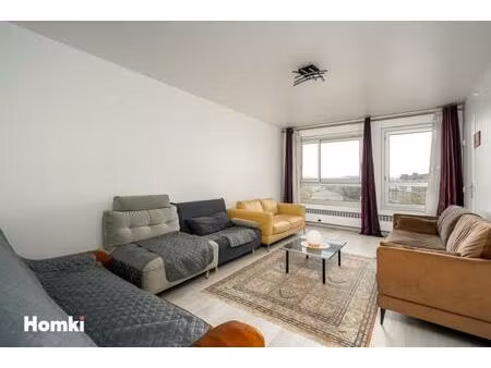 appartement t2 de 56 m2 à paris 75013  place d'italie