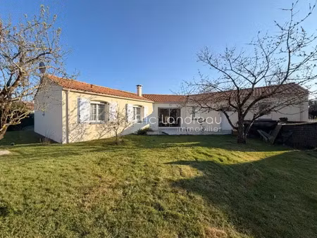 vente maison à talmont-saint-hilaire (85440) : à vendre / 106m² talmont-saint-hilaire