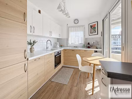 exclusivité antibes port centre ville