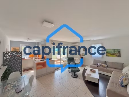 à vendre t2 meublé + parking à 100 m de la plage – saint-leu centre-ville