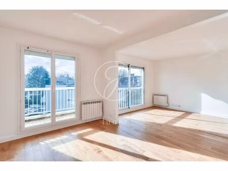 garches - centre gare- appartement 5 pièces en dernier étage