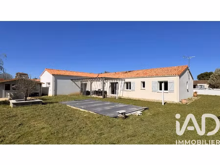 vente maison 8 pièces 130 m² maillezais (85420)