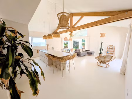 vente maison 5 pièces 150 m² à guiche (64520)  525 000 €