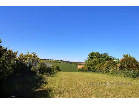 belle parcelle constructible d'une surface de 800 m2 en zone ub du plu de saint léon