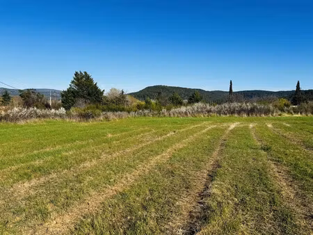 vente terrain 900 m² à salernes (83690)  114 000 €