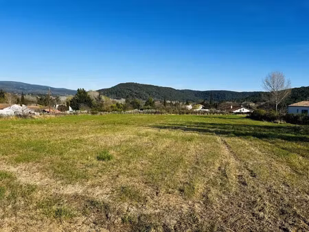 vente terrain 950 m² à salernes (83690)  119 000 €