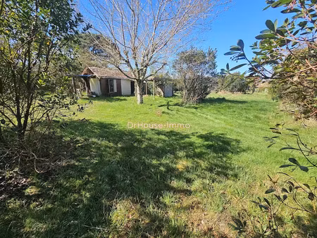 vente terrain 1072 m² à gastes (40160)  150 000 €
