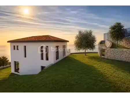 vente terrain 4104 m² à carros (06510)  159 500 €