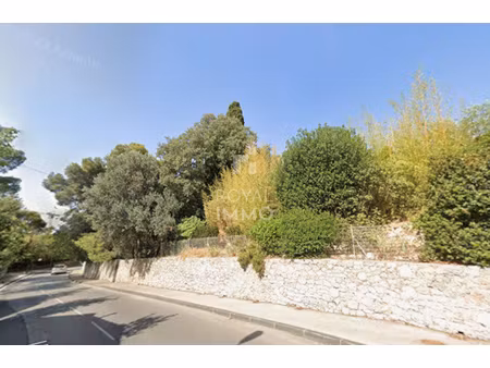 vente terrain 556 m² à toulon (83000)  265 000 €