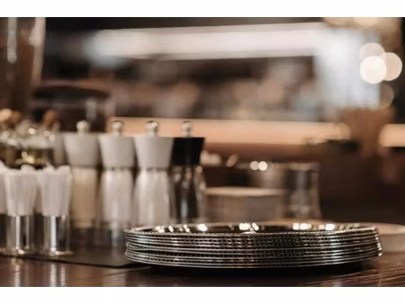 vente locaux professionnels 300 m² à aix-en-provence (13090)  330 000 €