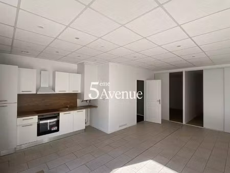 local d'activite en centre ville