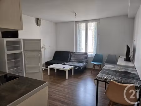 vente locaux professionnels à lagnieu (01150)  195 000 €