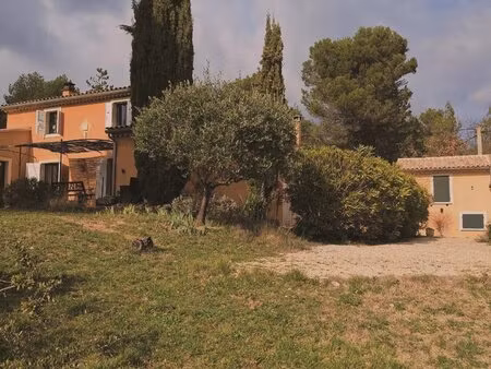 maison avec studio et dépendance (gîte)bédoin pied du mont ventoux