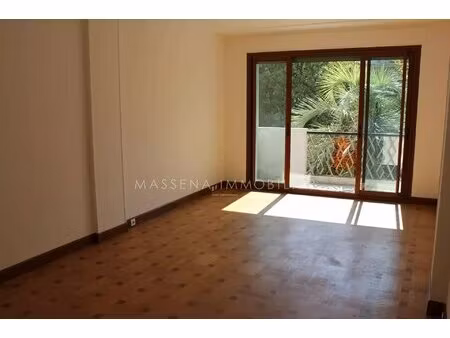 3p nice centre dubouchage