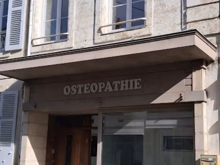 vente immeuble 5 pièces 100 m² à montoire-sur-le-loir (41800)  101 000 €