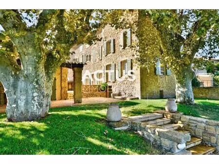 grans centre - propriété unique