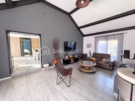 maison individuelle 121 m² - 4 chambres - extension- dpe c - terrain 512 m² - calme & rech