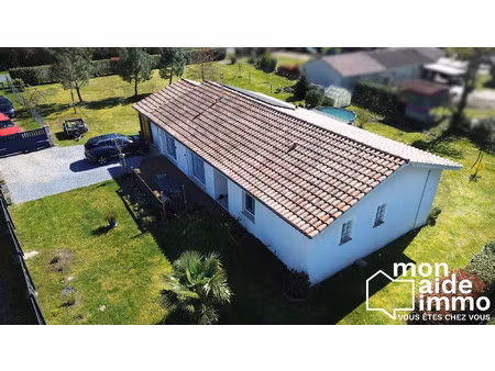 maison 4 chambres + garage attenant sur 1900m² de terrain