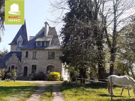 vente demeure d'exception à dinan (22100) : à vendre / 325m² dinan