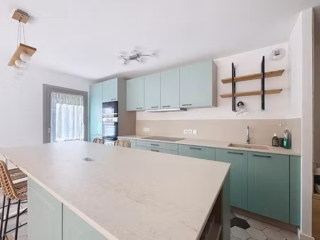 location meublée appartement 4 pièces 88.83 m² à ambilly (74100)  2 200 €