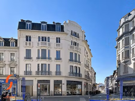 a vendre  appartement 5 pièces